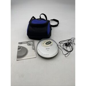GPX Portable Compact Disc CD Player C3847  VTG 2004 W/Case TESTED WORKS FINE